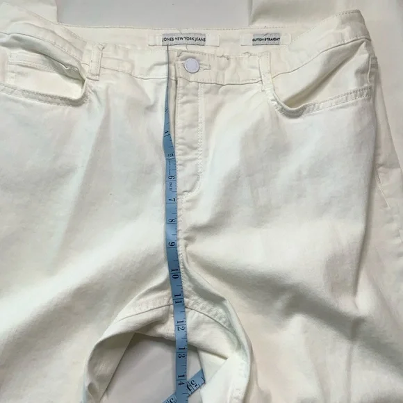 White Jeans Jones New York with details pockets 🥰 - Picture 8 of 15
